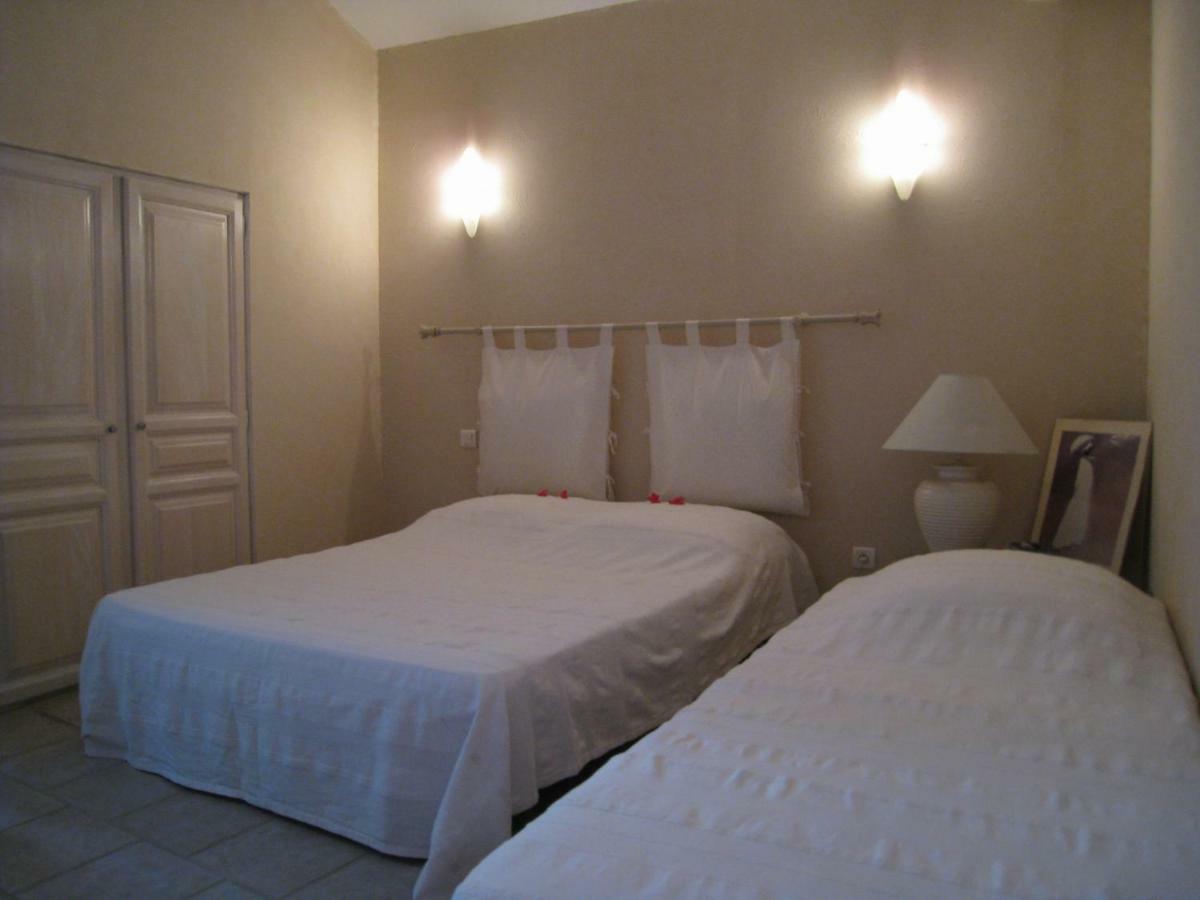 Le Clos Olives Comps  Экстерьер фото